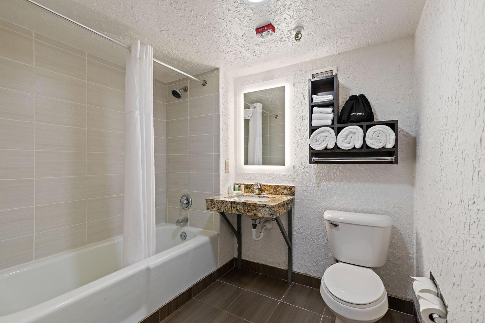 Americinn By Wyndham Rochester Near Mayo Clinic Quarto foto